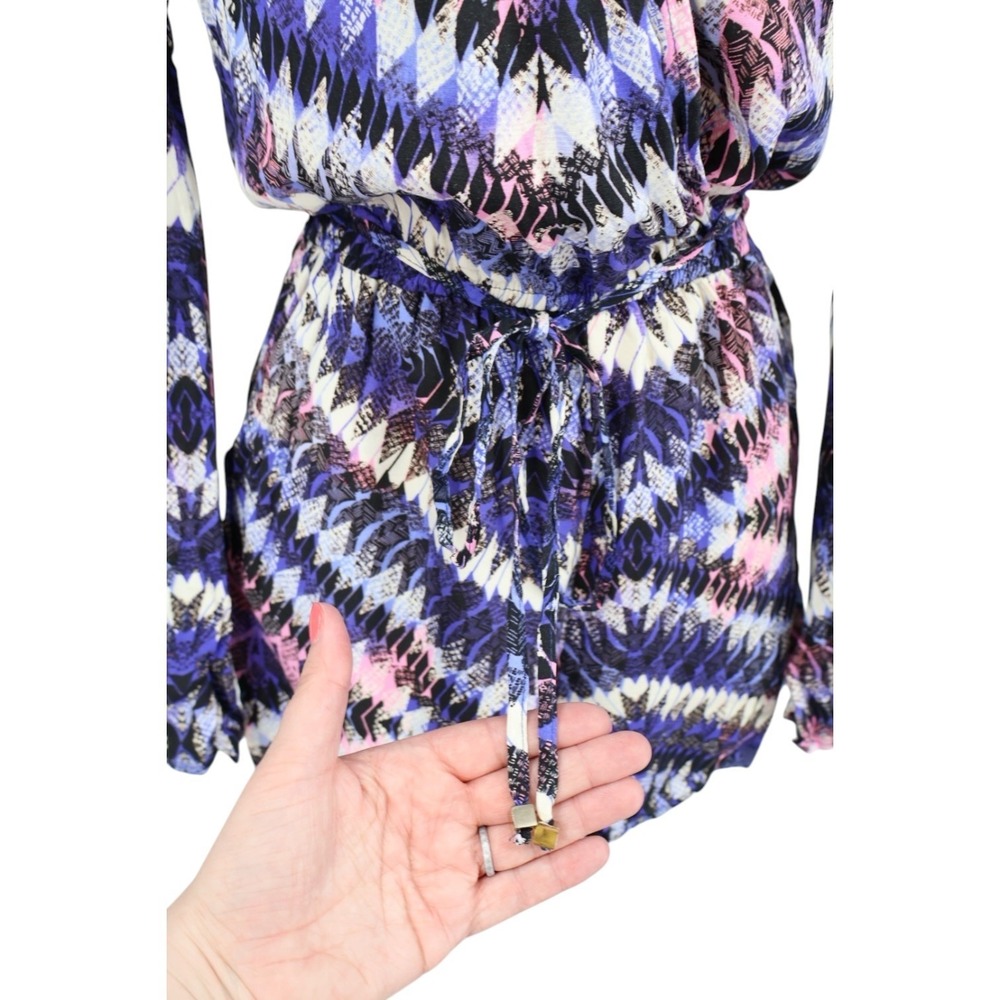 JustFab Blue Purple Abstract Surplice Romper Long Sleeve Elastic Waist S - Picture 3 of 7